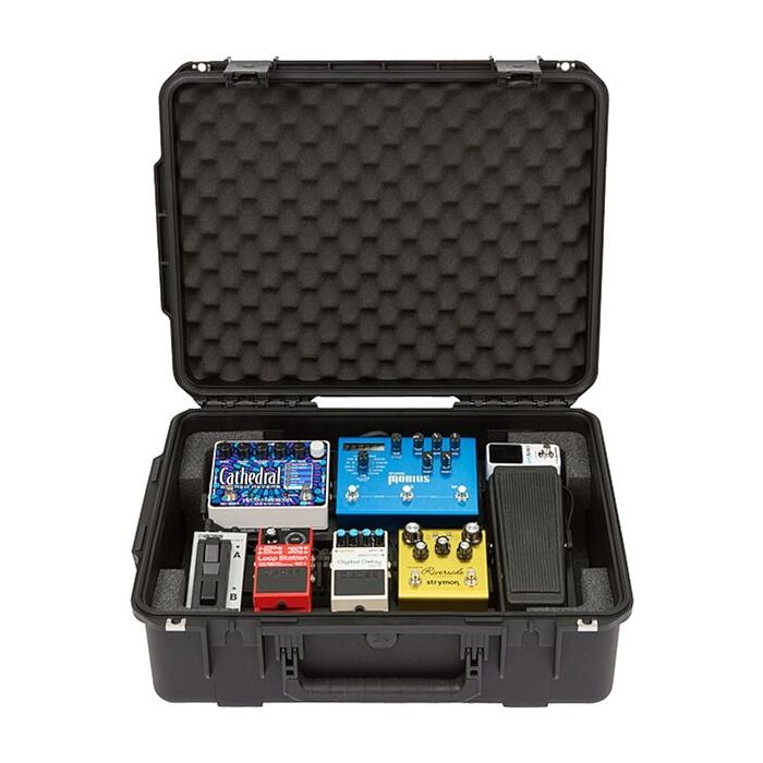 SKB Cases 3i-2015-7-PB iSeries 2015-7 Case w 1SKB-PB1712 Pedalboard