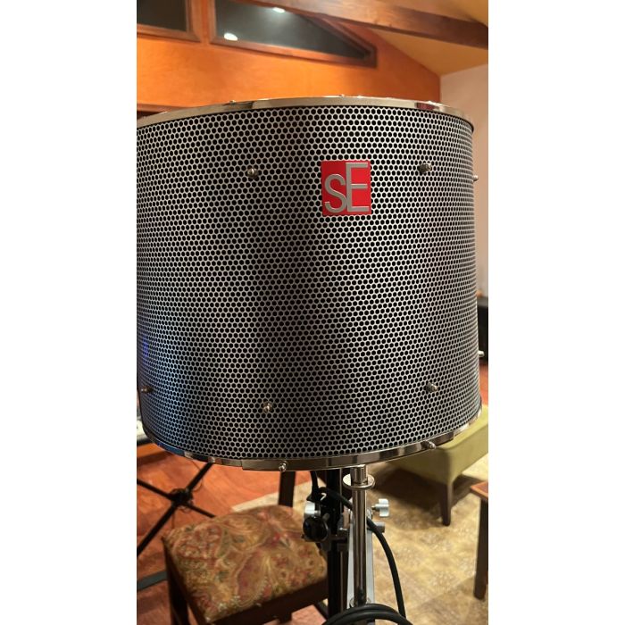 SE Reflection Filter Microphone Booth USED in Excellent Condition ( Claudia )