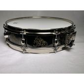 Tama Kenny Aronoff Signature Series Used Snare Drum includes gig bag.