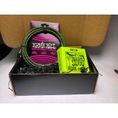 Ernie Ball P03221 3 sets Regular Slinky &amp; Cable Gift Bundle 