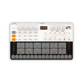 IK Multimedia UNO DRUM Sound And Rhythm Machine